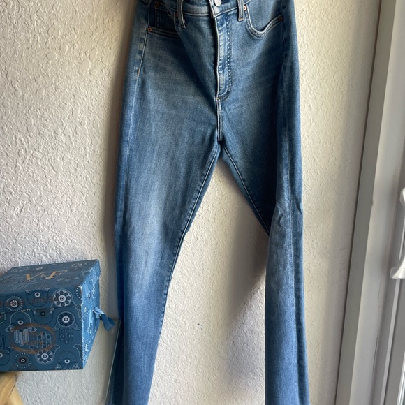 Aritzia Jeans - Picture 10 of 11